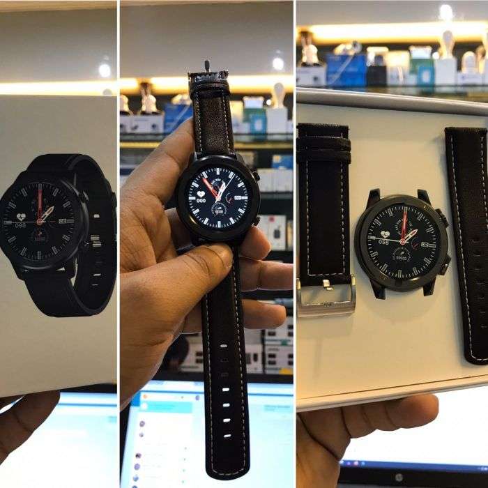 mobile watch price 700